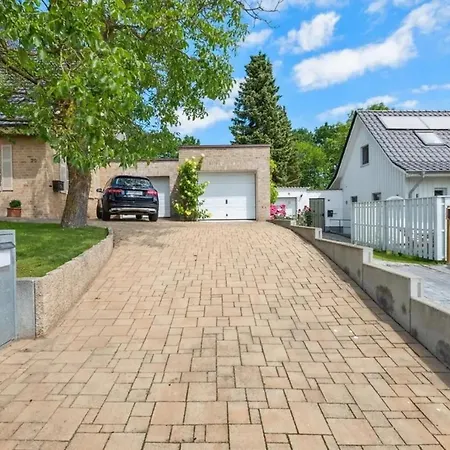 Holiday home Traumhaftes Einfamilienhaus Mit Pool Lubeck
