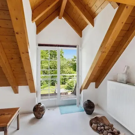 Traumhaftes Einfamilienhaus Mit Pool Semesterbostad Lübeck